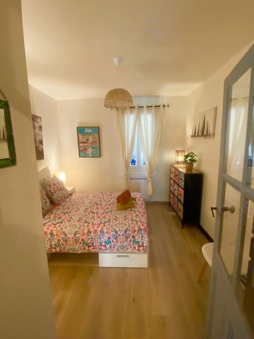 Neuf Cosy Centre Quartier Apartment